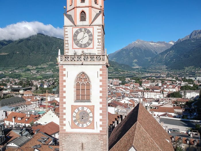 uhren kirchturm meran 1